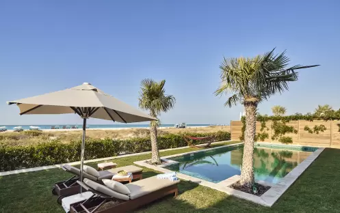 middle-east-holidays-abu-dhabi-rixos-premium-saadiyat-island-hotel-club-villa-pool